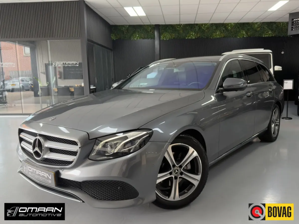E200 AMG 360 CARPLAY BTW AUTO
