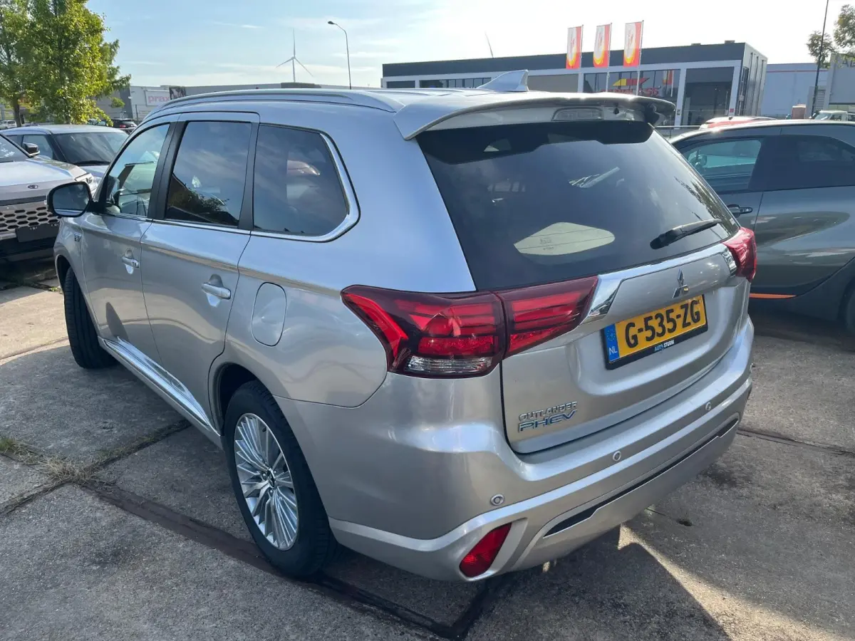 2.4 PHEV Instyle | Schuif-kantel |
