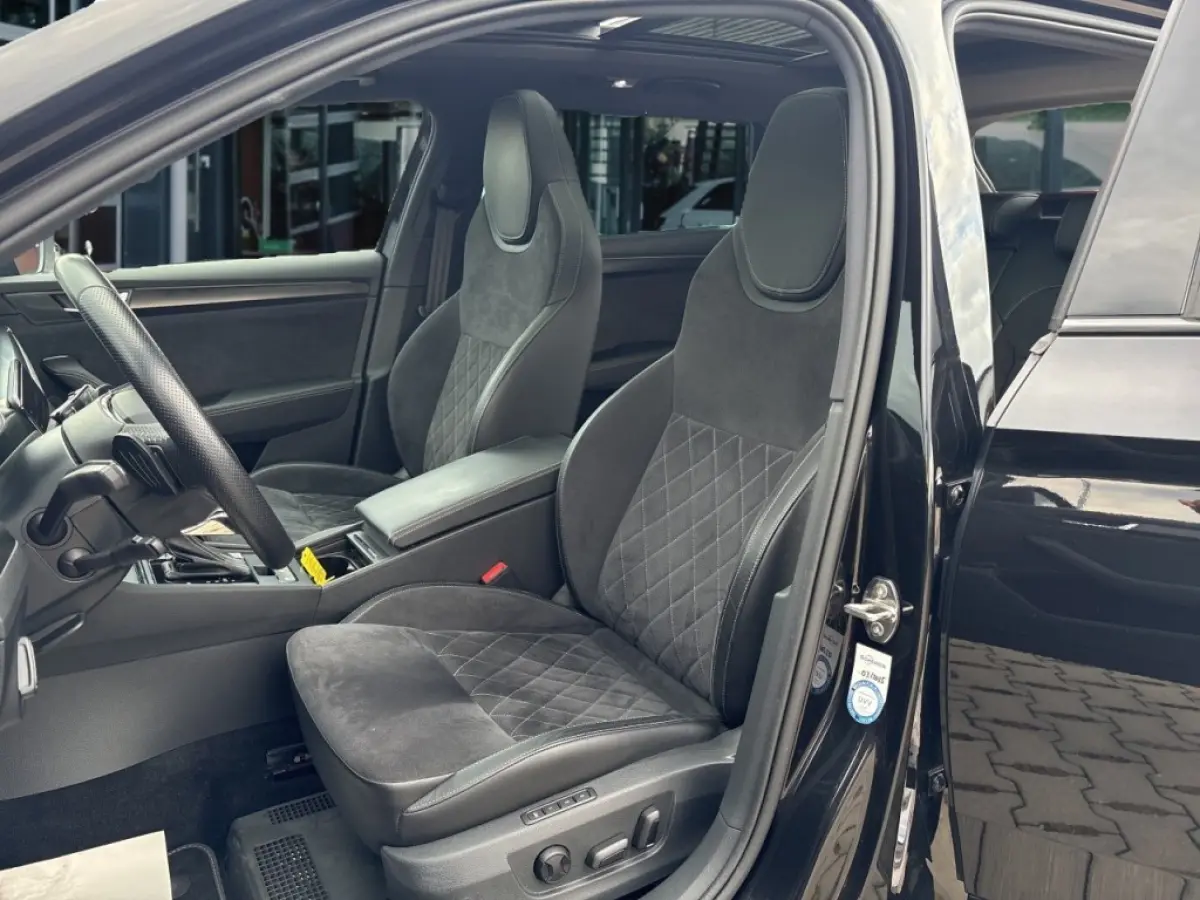 1.4 TSI IV SPORTLINE ANODAK/TREKHAAK/ELEK-KLEP/CAMERA/ACC/MEMORY/CANTON