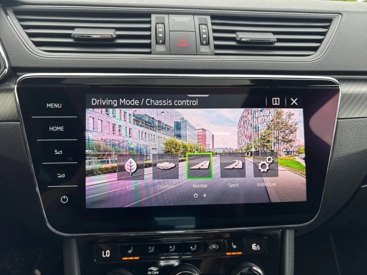 1.4 TSI IV SPORTLINE ANODAK/TREKHAAK/ELEK-KLEP/CAMERA/ACC/MEMORY/CANTON