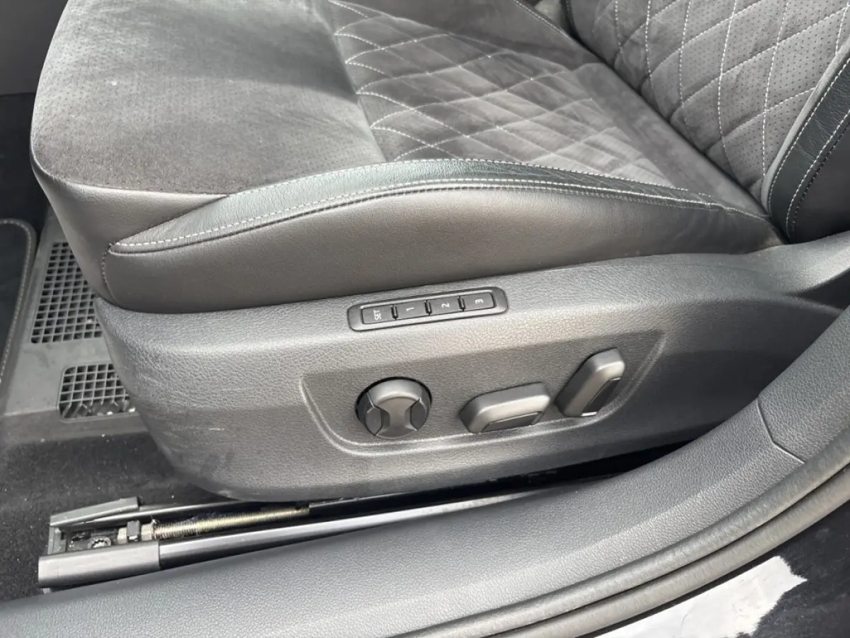 1.4 TSI IV SPORTLINE ANODAK/TREKHAAK/ELEK-KLEP/CAMERA/ACC/MEMORY/CANTON