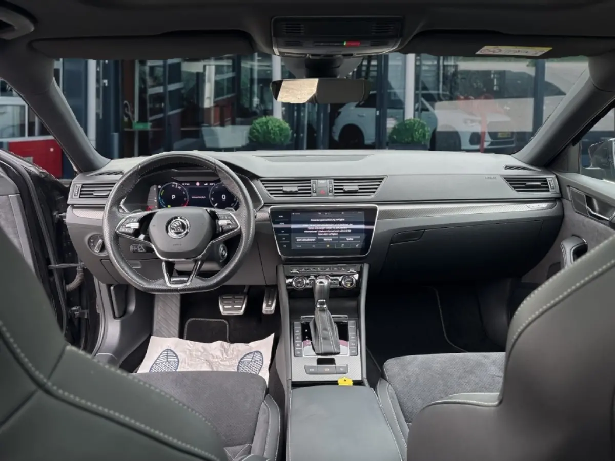 1.4 TSI IV SPORTLINE ANODAK/TREKHAAK/ELEK-KLEP/CAMERA/ACC/MEMORY/CANTON