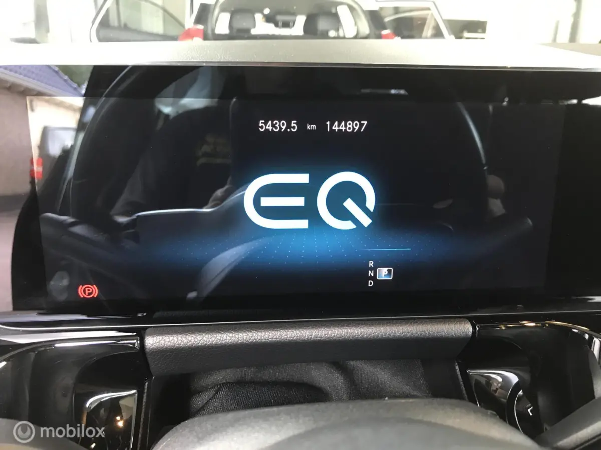 250 Electric Art 67 kWh