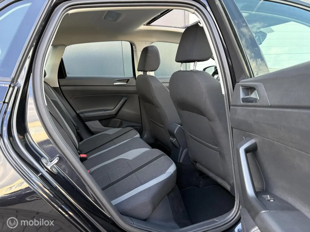 1.0 TSI Highline LED / Panorama / Carplay