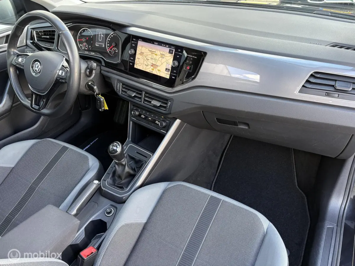 1.0 TSI Highline LED / Panorama / Carplay
