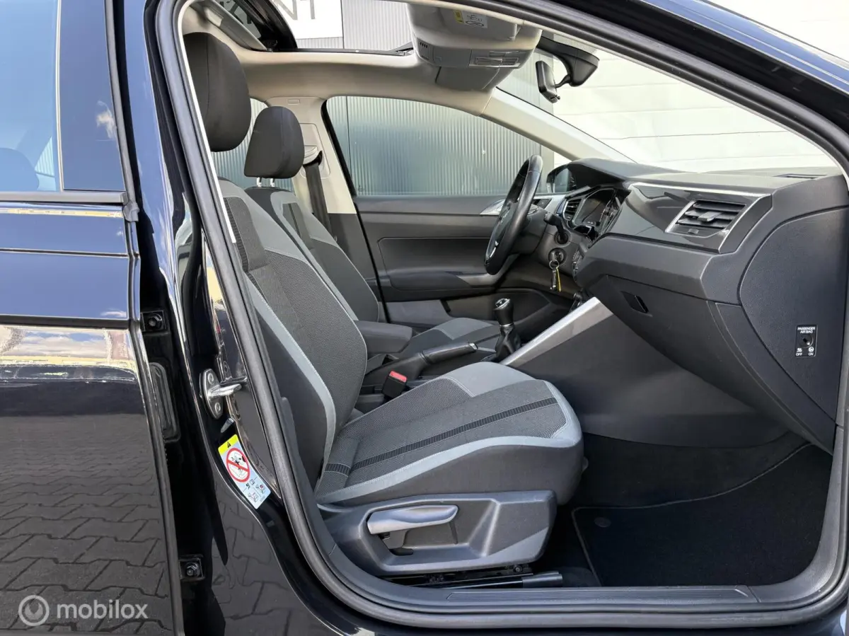 1.0 TSI Highline LED / Panorama / Carplay