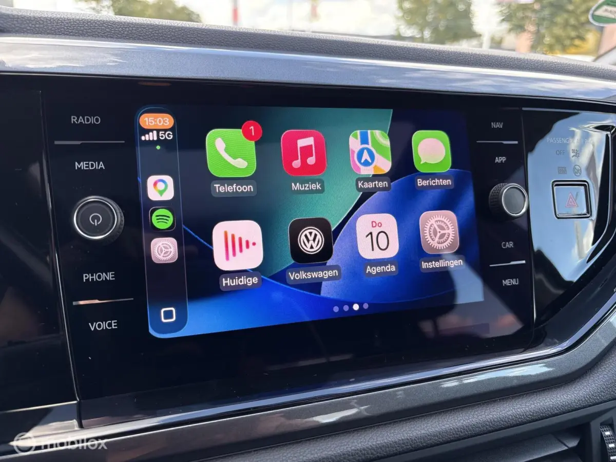 1.0 TSI Highline LED / Panorama / Carplay