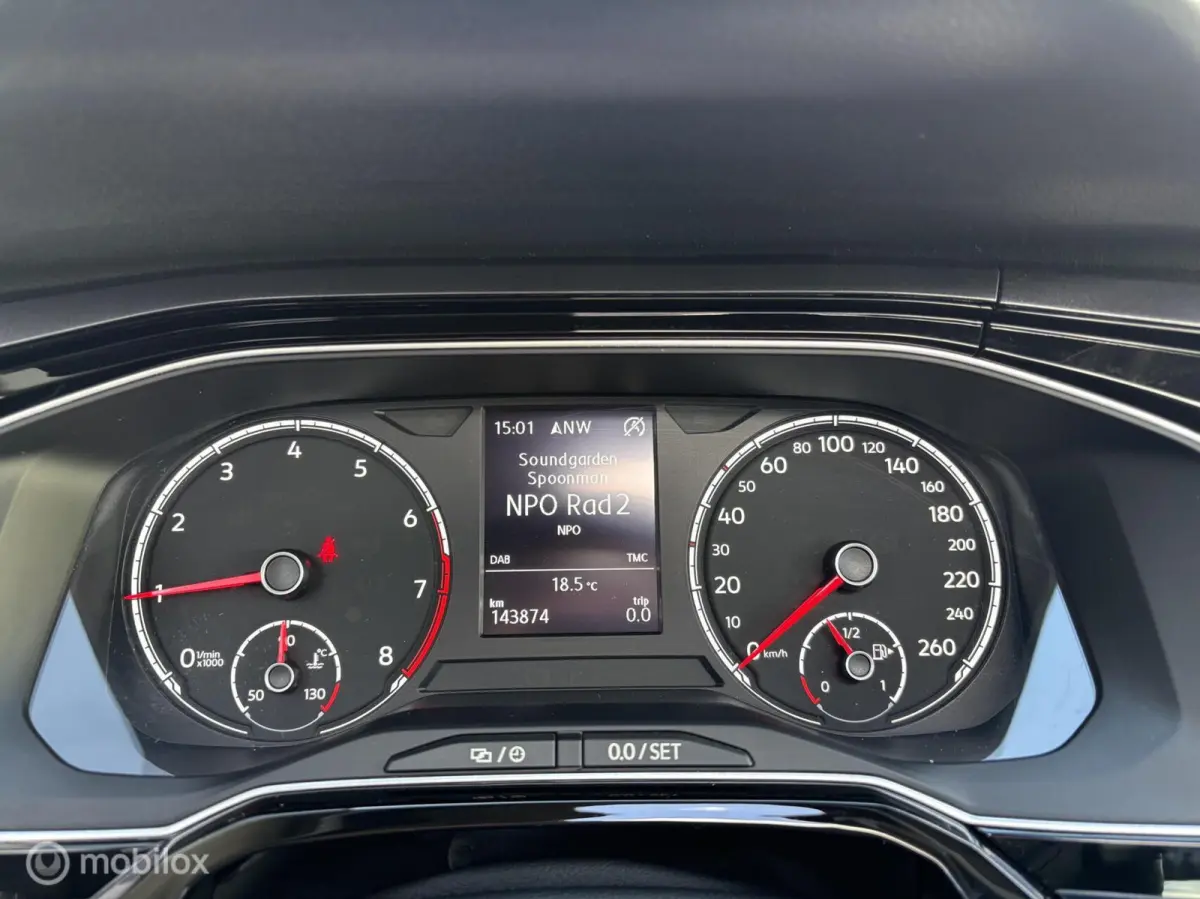 1.0 TSI Highline LED / Panorama / Carplay