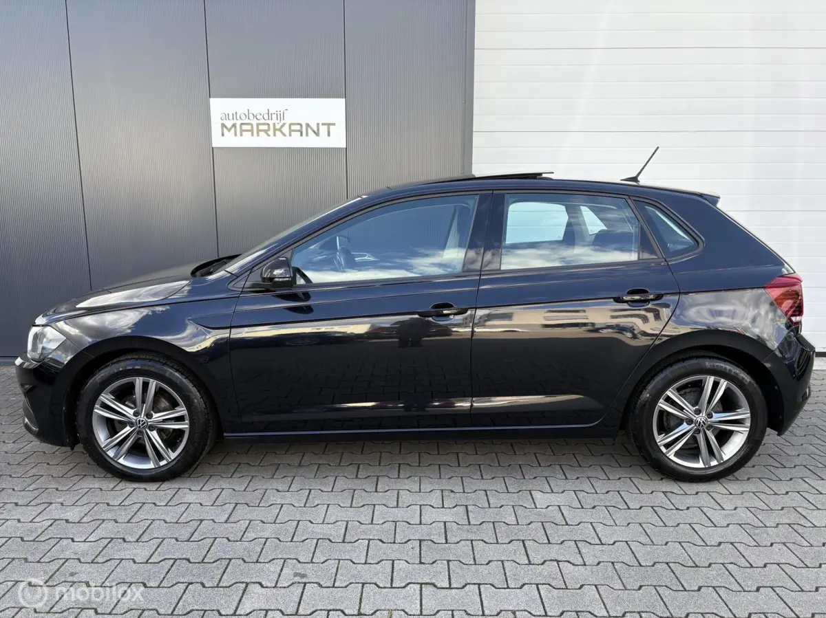 1.0 TSI Highline LED / Panorama / Carplay