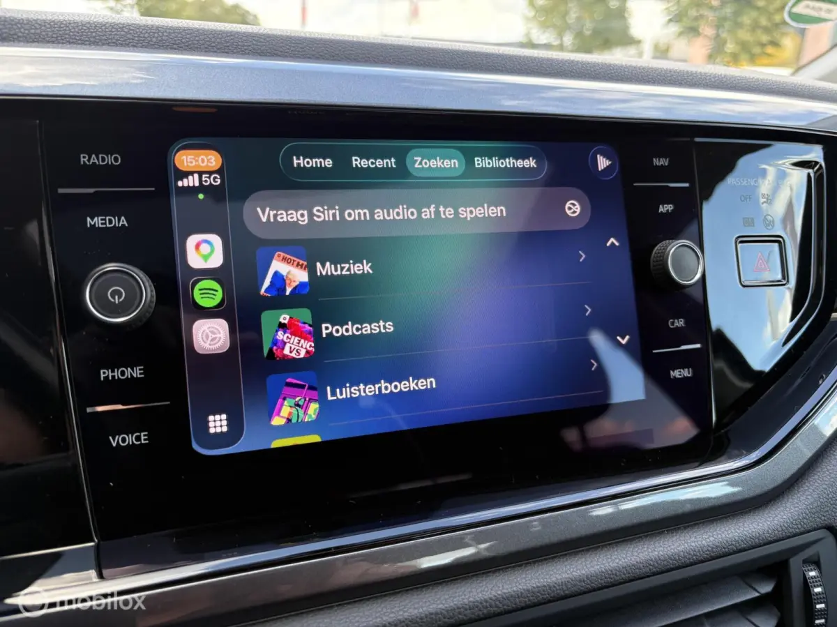 1.0 TSI Highline LED / Panorama / Carplay