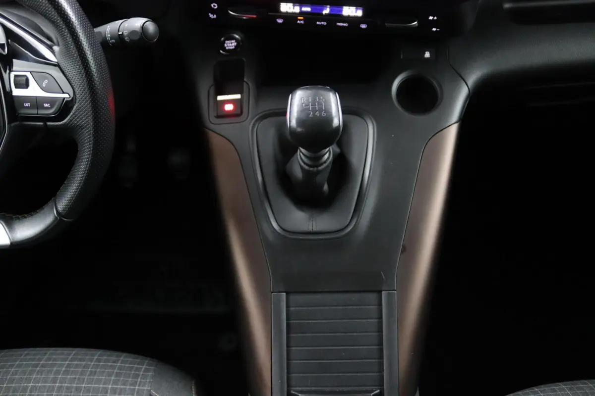 1.2 GT-Line | Climate Control | CarPlay |