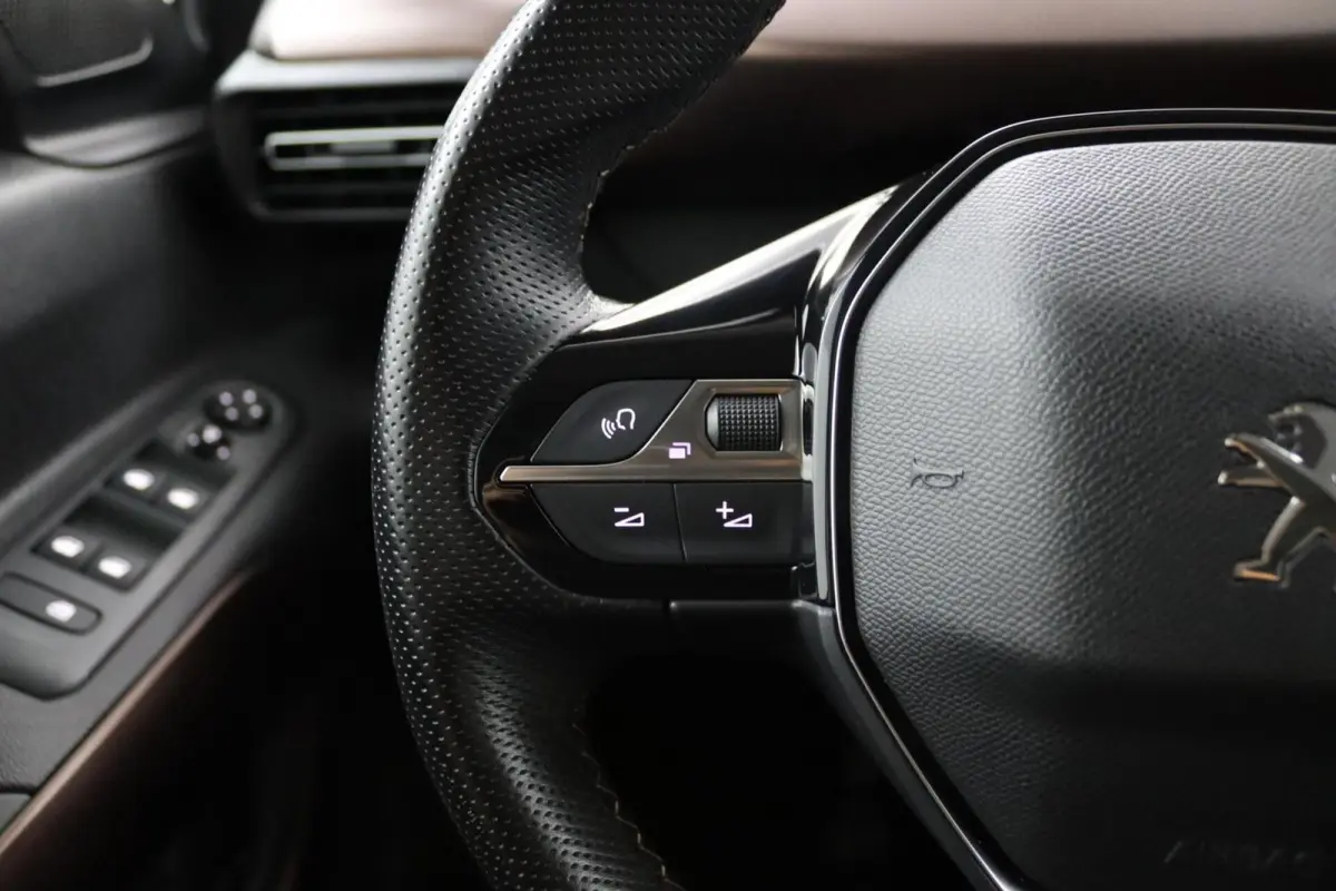 1.2 GT-Line | Climate Control | CarPlay |