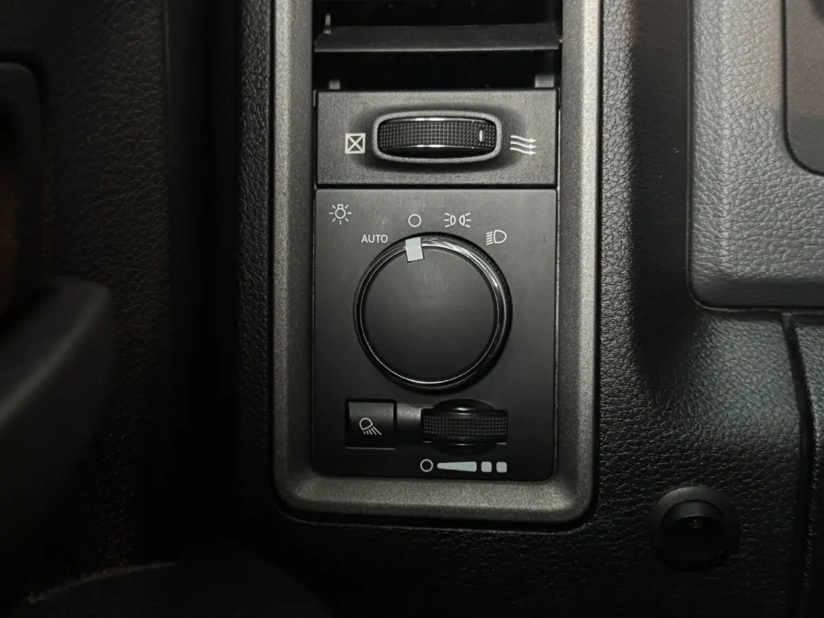 1500 5.7 V8 Quad Cab 6'4|6-PERS|LPG|NAVI|INRUIL MOGELIJK|