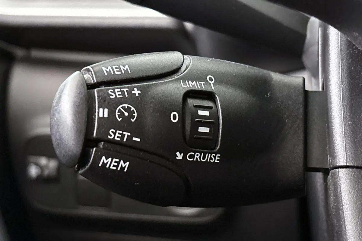 1.2 PureTech C-Series Navigatie Clima