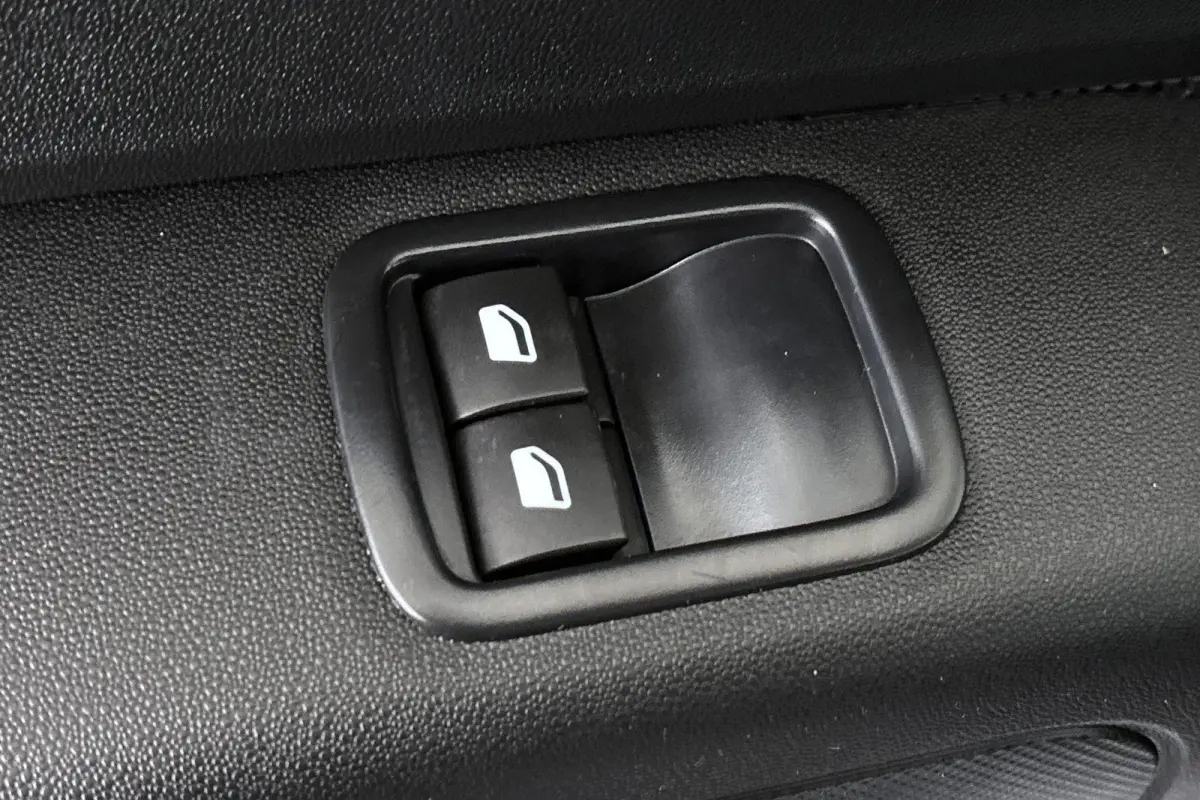 1.2 PureTech C-Series Navigatie Clima