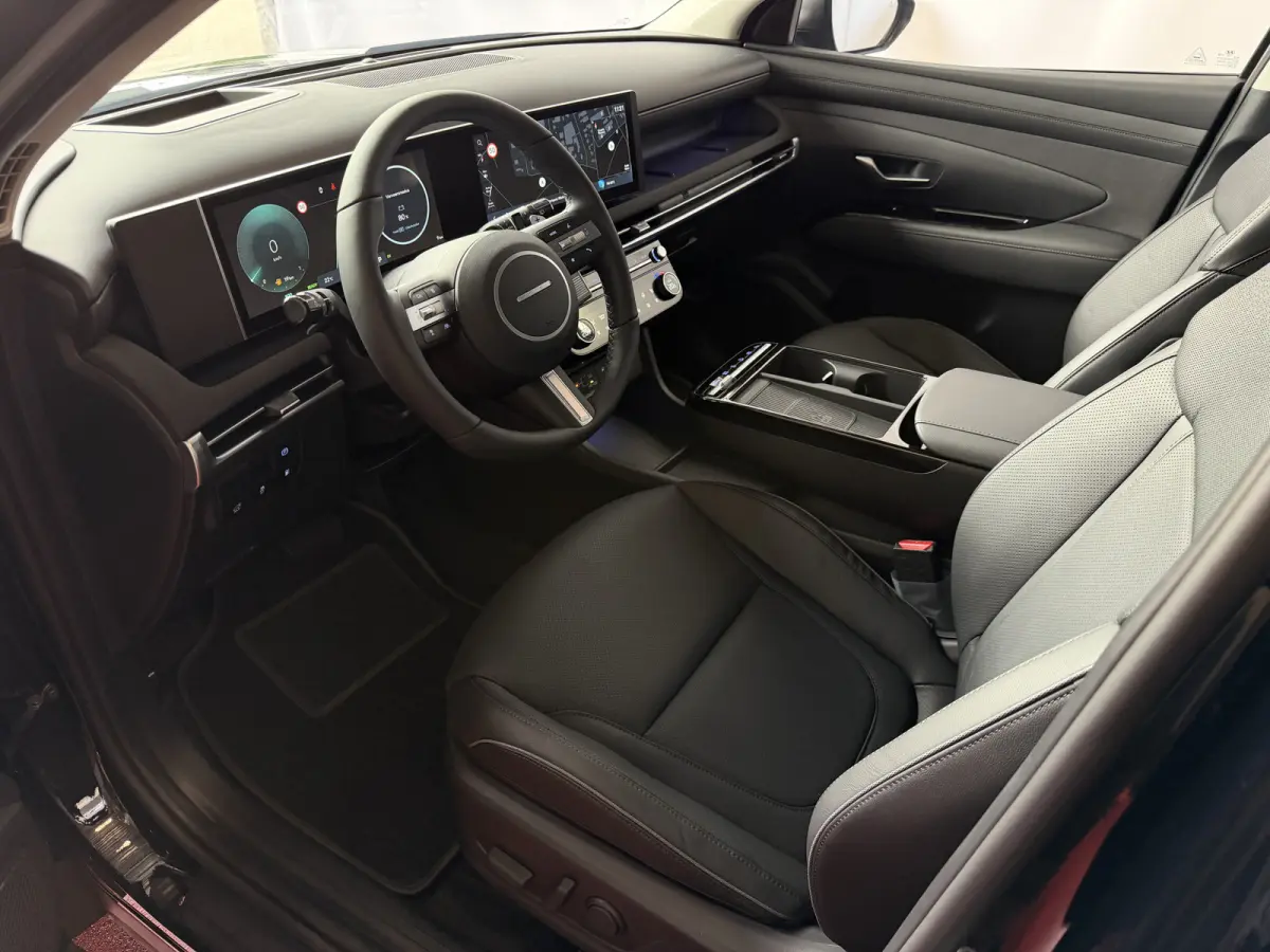 NW AUTO 1.6 T-GDI PHEV N-LINE LEER 360.CAMERA ELEK.KLEP ELEK.STOEL/GEHEUGEN VERWARMD/KOELING SUBWFR 19"LMV ZWARTE HEMEL STUURVERW. PLUG IN HYBRIDE