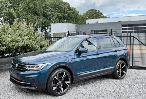 1.4 TSI eHybrid Life Leer|Memory|Camera|ACC|Trekhaak