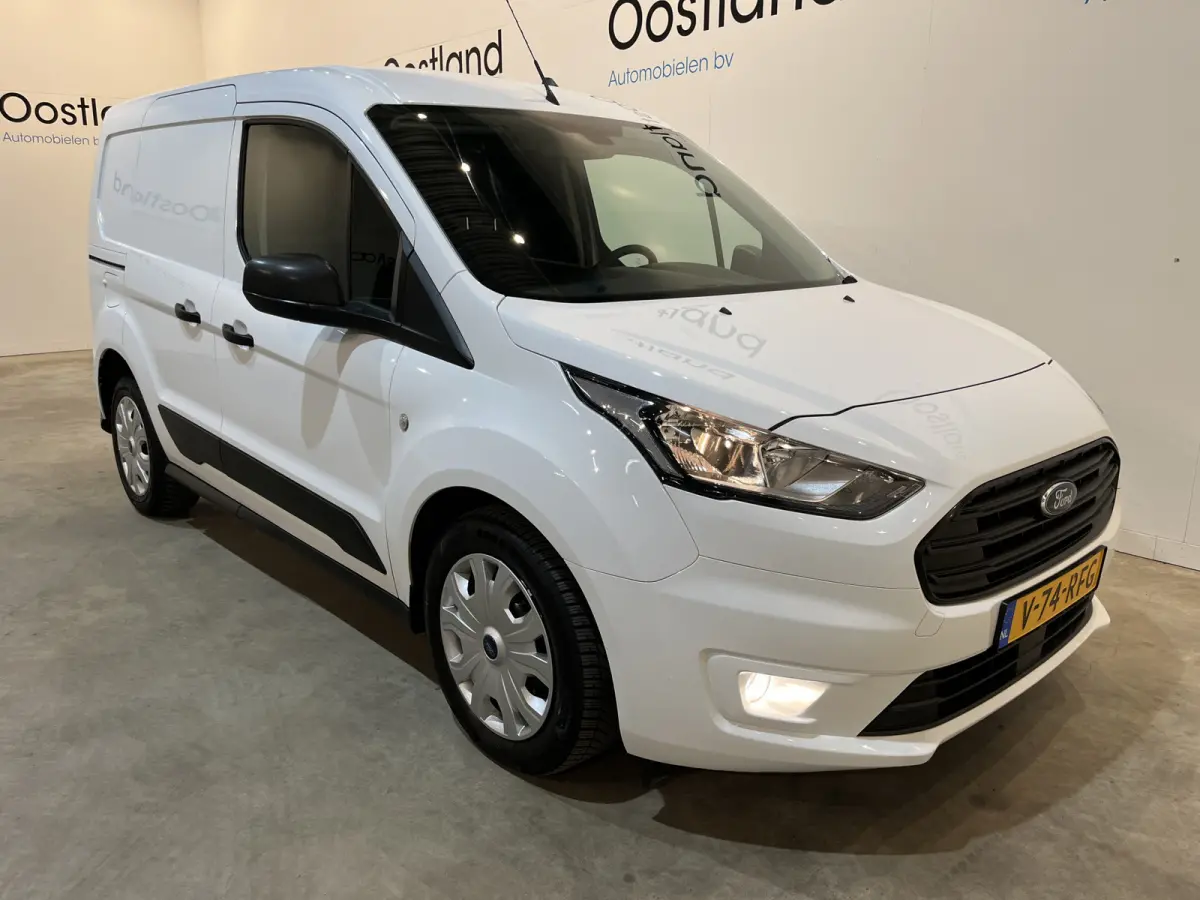 1.5 EcoBlue L1 Trend / Euro 6 / Airco / Camera / 3-Zits / 46.300 KM !!