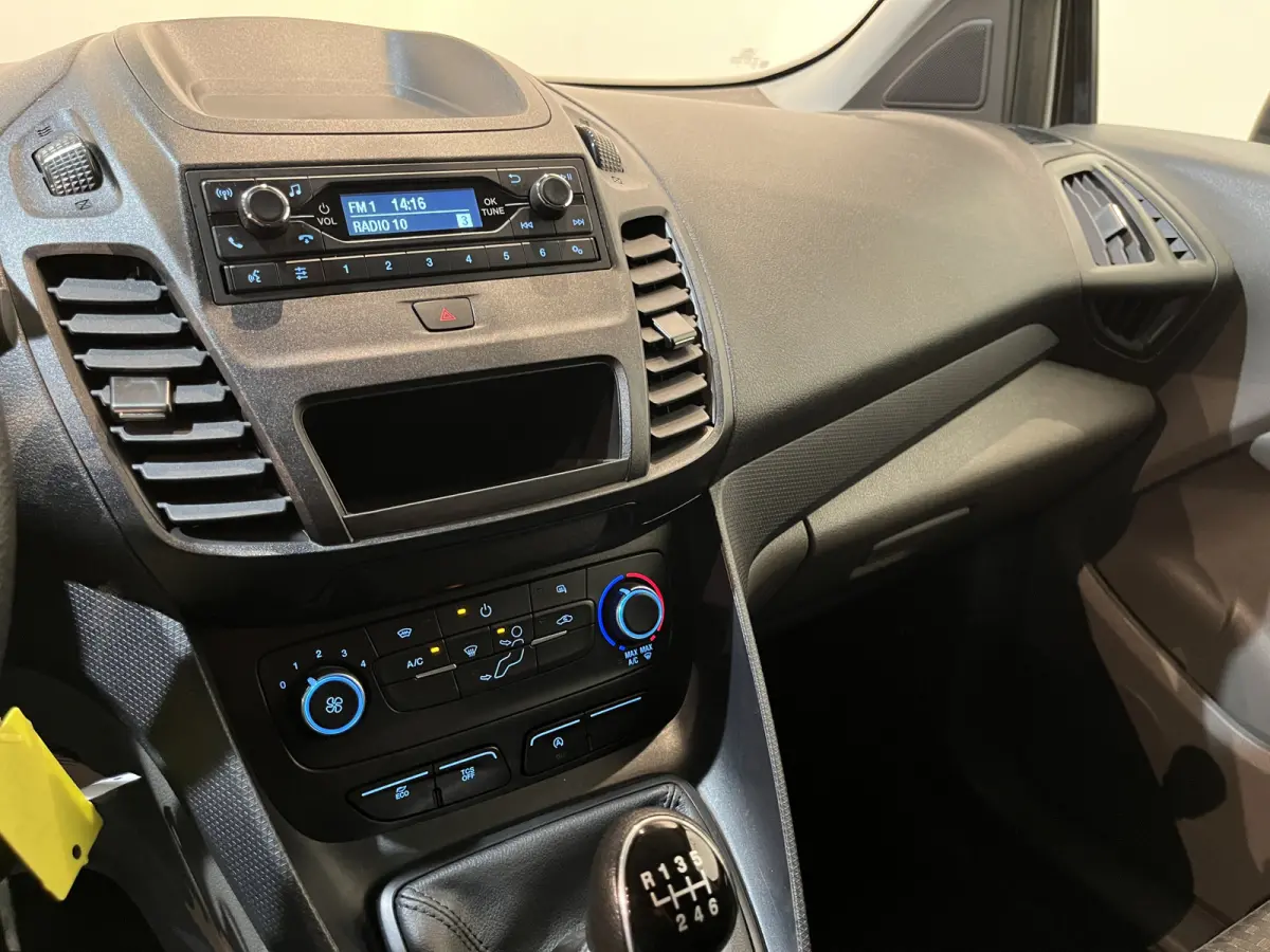 1.5 EcoBlue L1 Trend / Euro 6 / Airco / Camera / 3-Zits / 46.300 KM !!