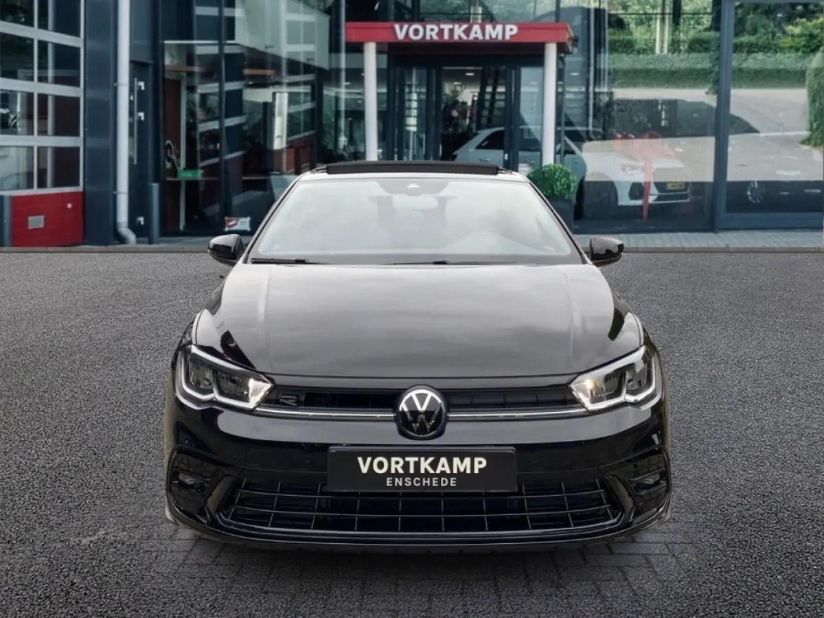 1.0 TSI DSG R-LINE PANO-DAK/ACC/STOELVERW/CAMERA/CARPLAY