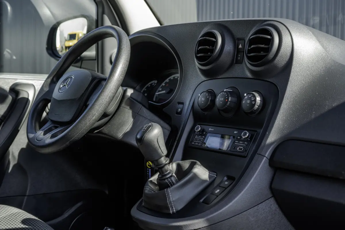 **108 CDI | Euro 6 | A/C | Start/Stop | Schuifdeur**