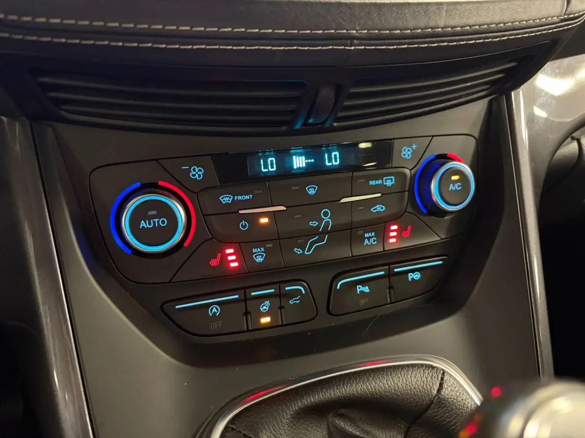 1.5 EcoBoost Vignale*WinterPakket*Leder*Carplay*Camera*electr.klep*ACC*PDC*