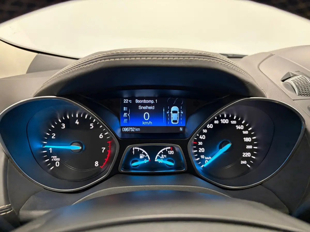 1.5 EcoBoost Vignale*WinterPakket*Leder*Carplay*Camera*electr.klep*ACC*PDC*