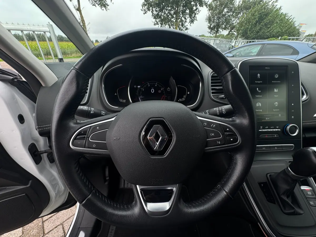 1.3 TCe Bose Trekhaak / Navigatie / 20 Inch LMV / Led / Pdc V+A
