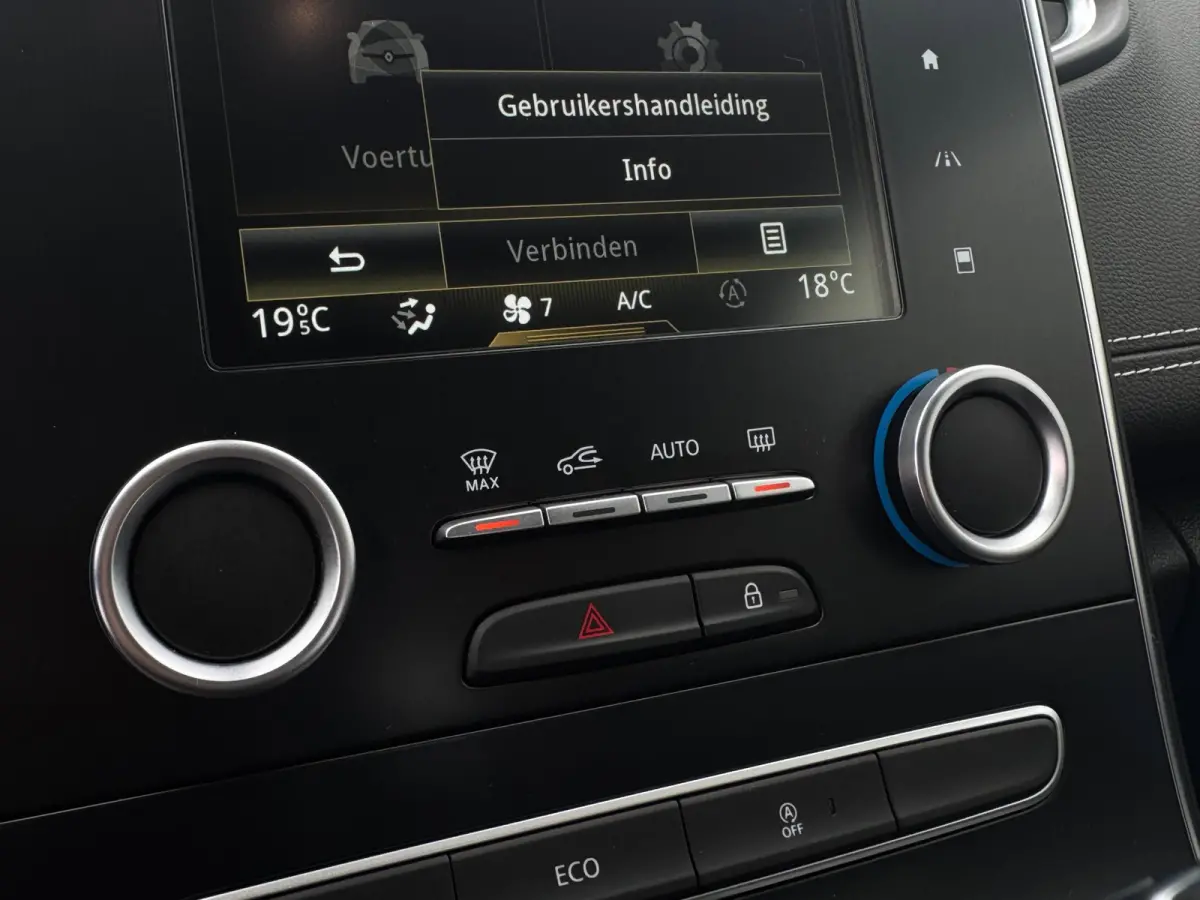 1.3 TCe Bose Trekhaak / Navigatie / 20 Inch LMV / Led / Pdc V+A
