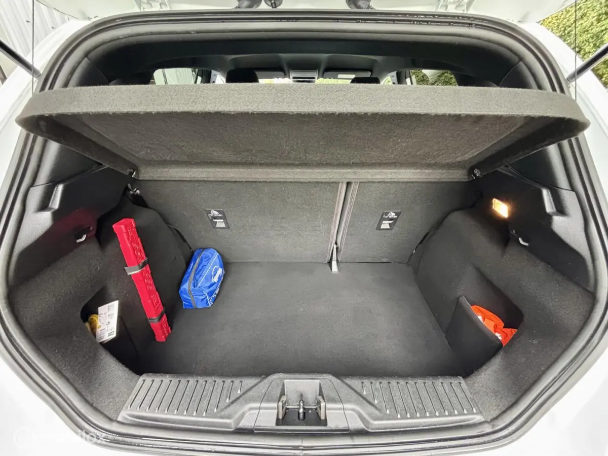 1.0 EcoBoost ST-Line, AUTOMAAT, NAVI, CRUISE