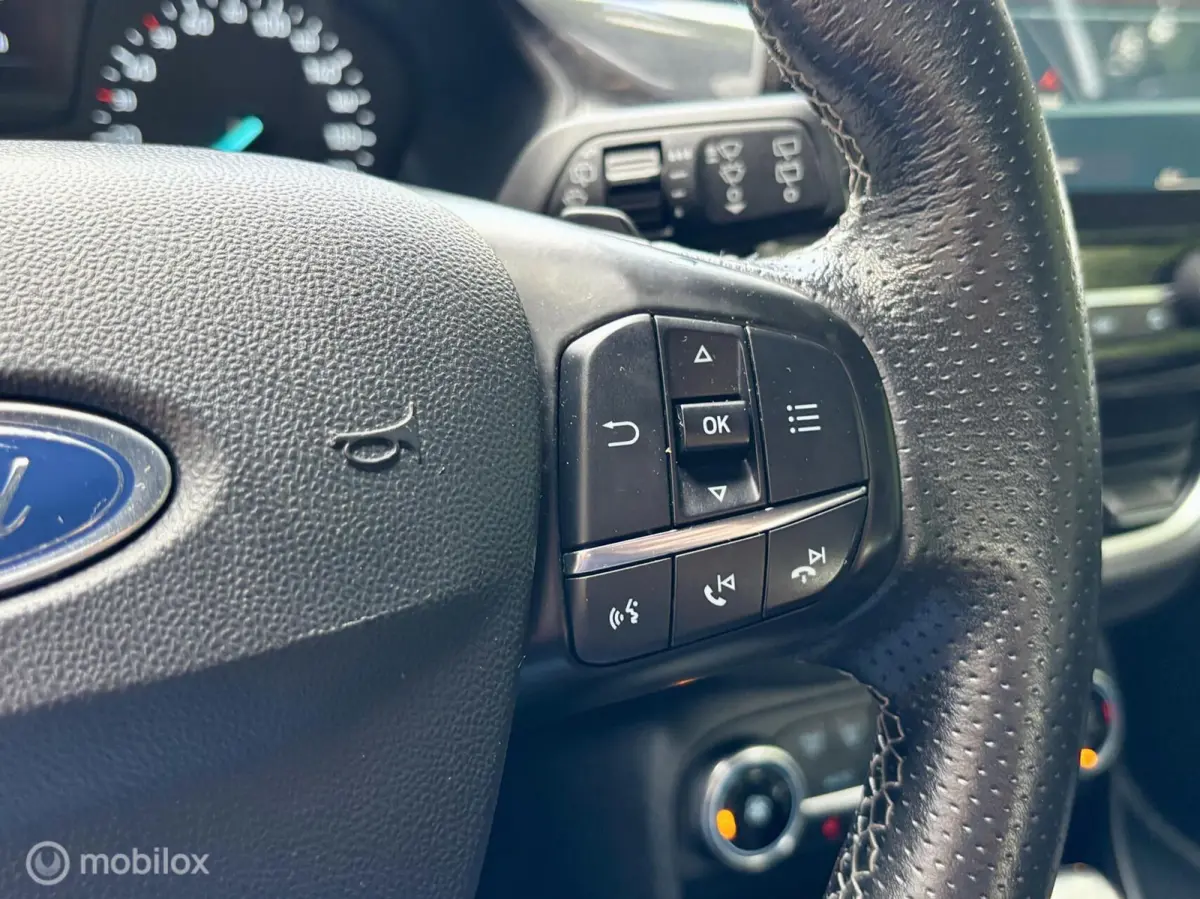 1.0 EcoBoost ST-Line, AUTOMAAT, NAVI, CRUISE