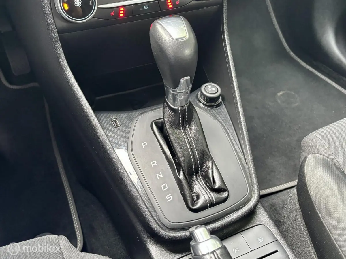 1.0 EcoBoost ST-Line, AUTOMAAT, NAVI, CRUISE