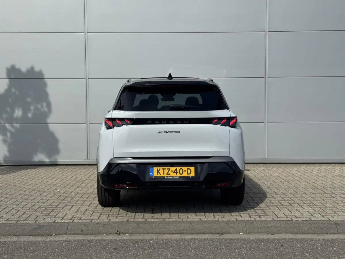 GT Exclusive 73 kWh 7p | Panoramisch schuifdak | Elektrische stoelen | 360 Camera | Apple Carplay/Android Auto