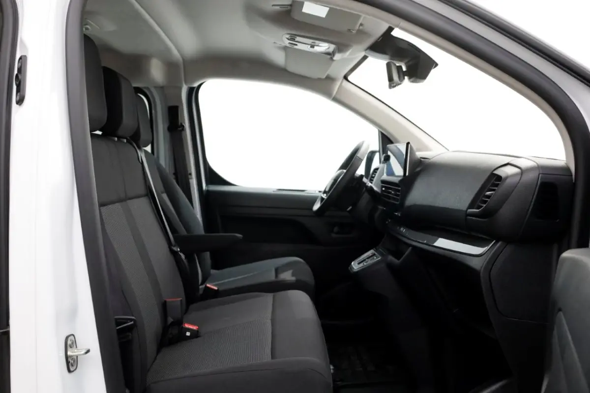 L2H1 75 kWh D.C. 100% Electric Airco/Navi/Camera Nieuw 12-2024