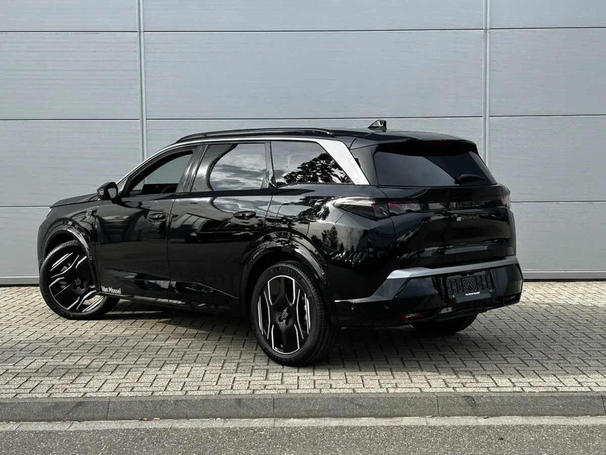 GT Exclusive 73 kWh 7p | Panoramisch schuifdak | Lederen bekleding | 360 camera | Apple Carplay/Android Auto