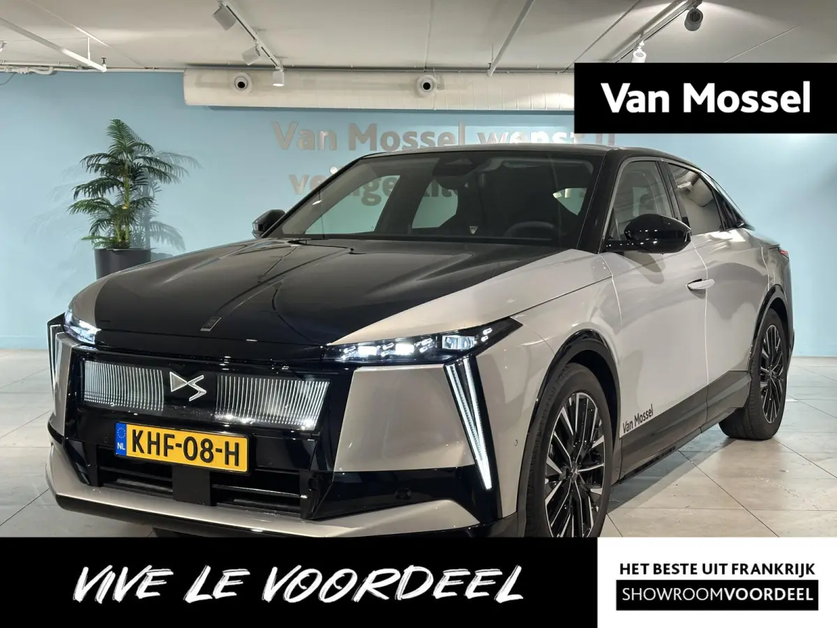 Étoile Absolute Comfort Tech 74 kWh 360° | ALCANTARA STOELEN MEMORY | HEAD-UP DISPLAY | FOCAL AUDIO | BOM VOL!