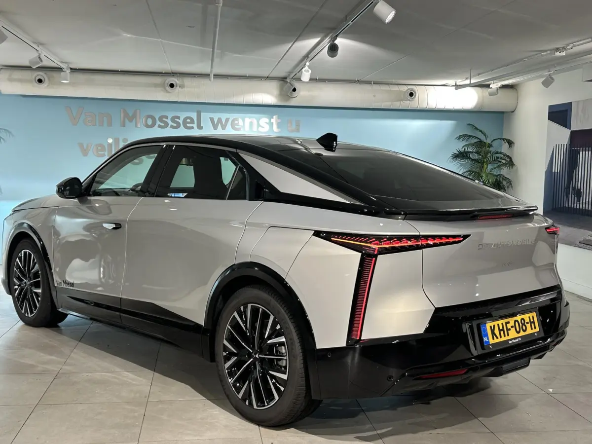 Étoile Absolute Comfort Tech 74 kWh 360° | ALCANTARA STOELEN MEMORY | HEAD-UP DISPLAY | FOCAL AUDIO | BOM VOL!