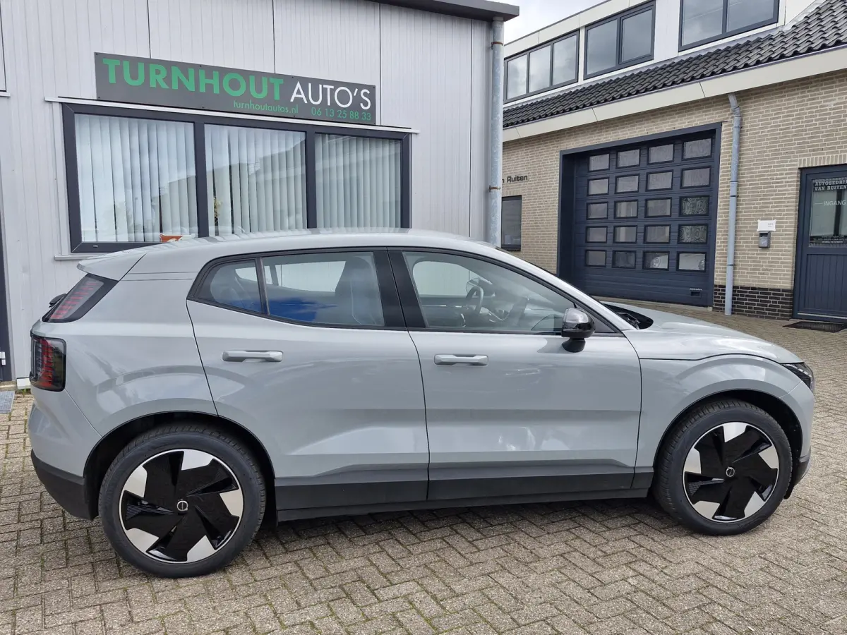 Single Motor Extended Range Plus 69 kWh | Warmte pomp | Stoelen en stuur verwarmd | camera achter | Electrische achterklep | Harman en Kardon | Elektrische stoelen