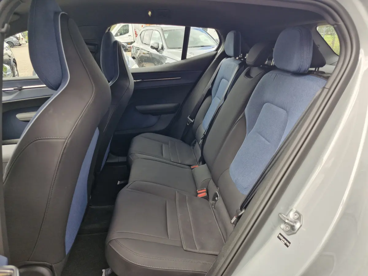 Single Motor Extended Range Plus 69 kWh | Warmte pomp | Stoelen en stuur verwarmd | camera achter | Electrische achterklep | Harman en Kardon | Elektrische stoelen