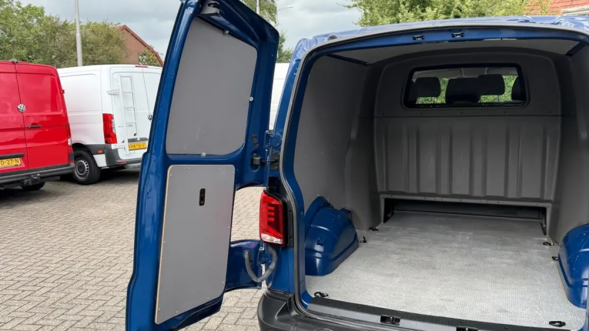 2.0 TDI 66KW 90PK DC DUBBELE CABINE L2H1 AIRCO/ APPLE CARPLAY/ CRUISE CONTROL/ 100% DEALERONDERHOUDEN