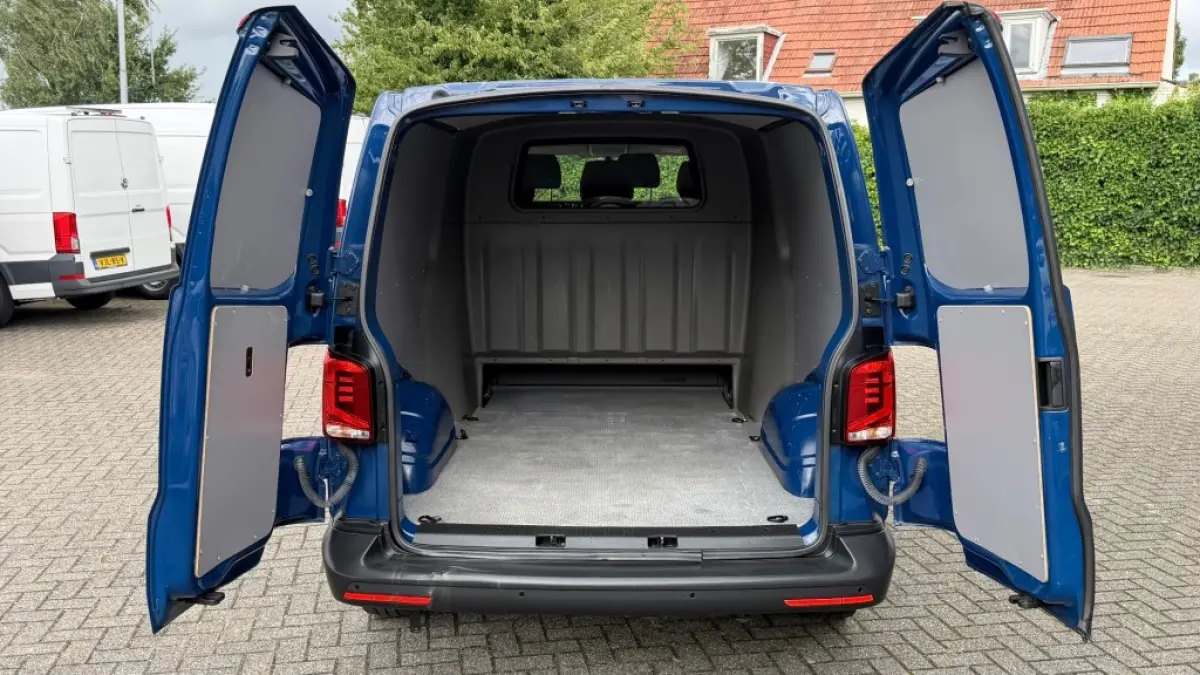2.0 TDI 66KW 90PK DC DUBBELE CABINE L2H1 AIRCO/ APPLE CARPLAY/ CRUISE CONTROL/ 100% DEALERONDERHOUDEN