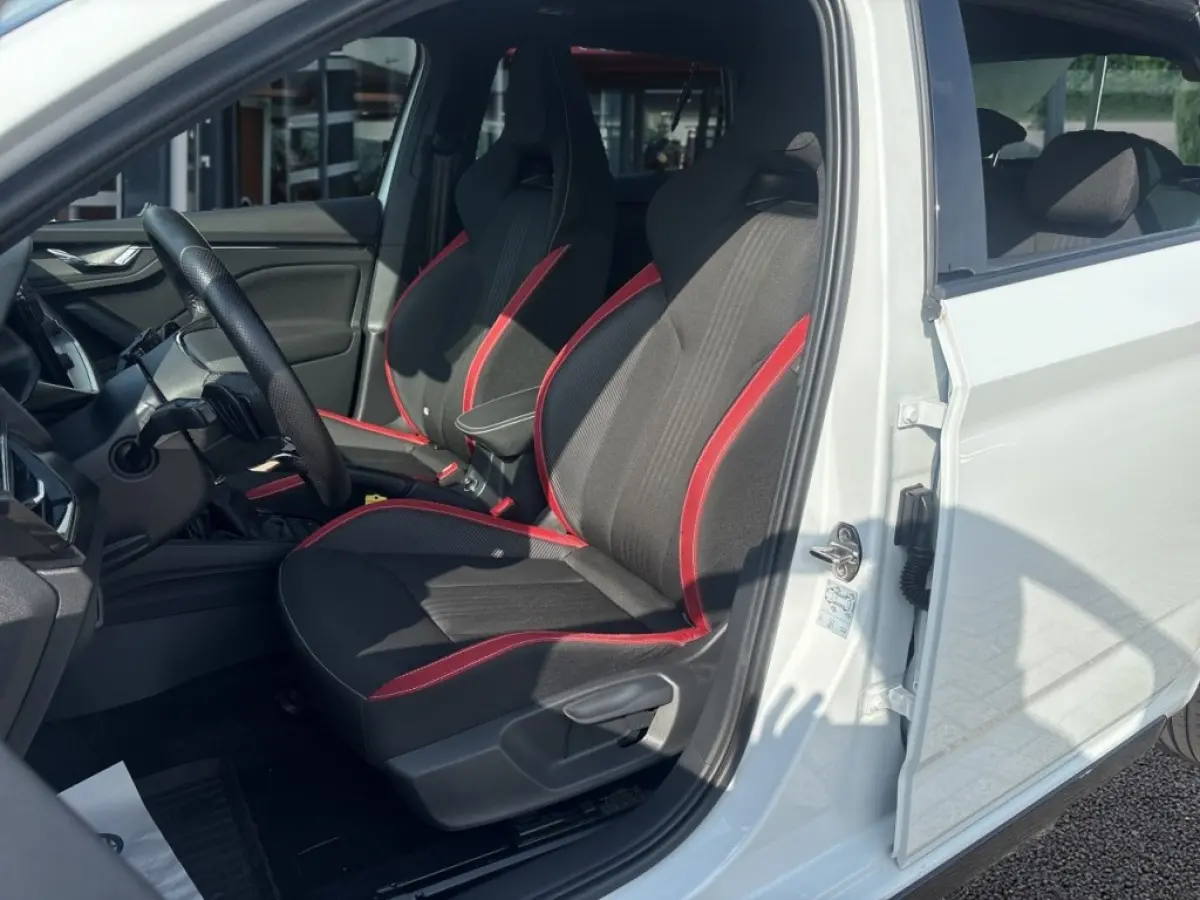 1.5 TSI DSG MONTE CARLO GLASDAK/CARPLAY/CRUISE/STOELVERW