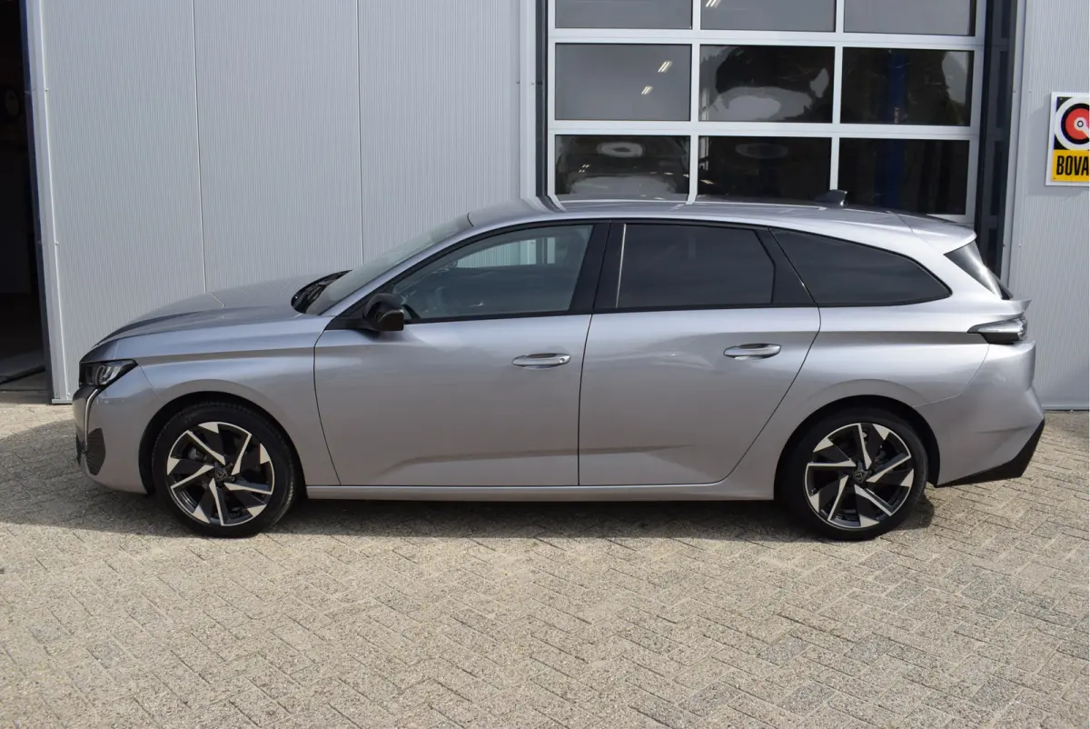 1.2 Hybrid 145 e-DCS6 Allure | NL-Auto | Camera | Adaptive Cruise Control