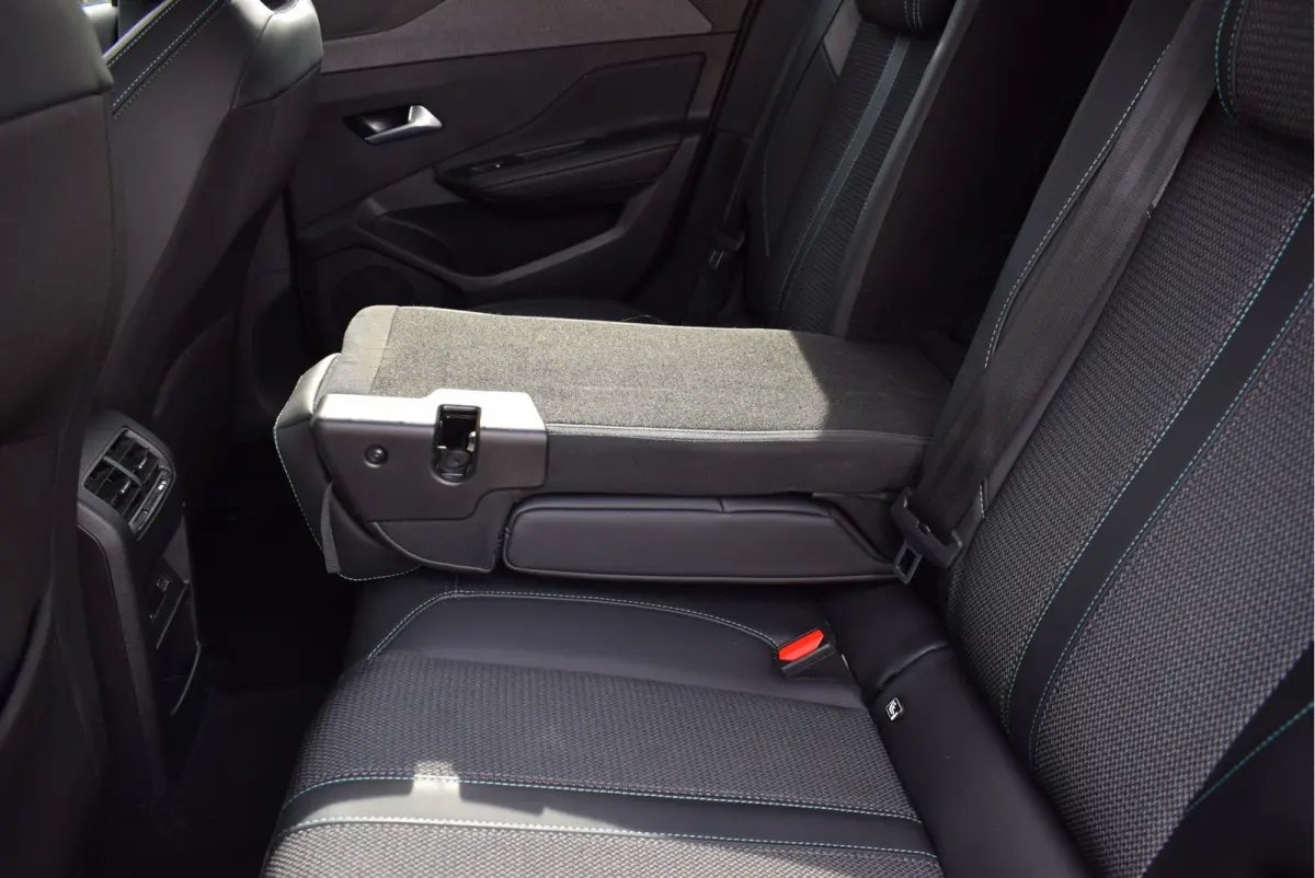1.2 Hybrid 145 e-DCS6 Allure | NL-Auto | Camera | Adaptive Cruise Control