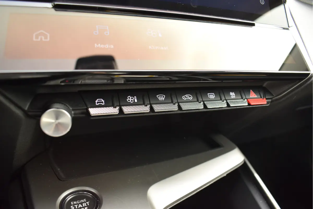 1.2 Hybrid 145 e-DCS6 Allure | NL-Auto | Camera | Adaptive Cruise Control