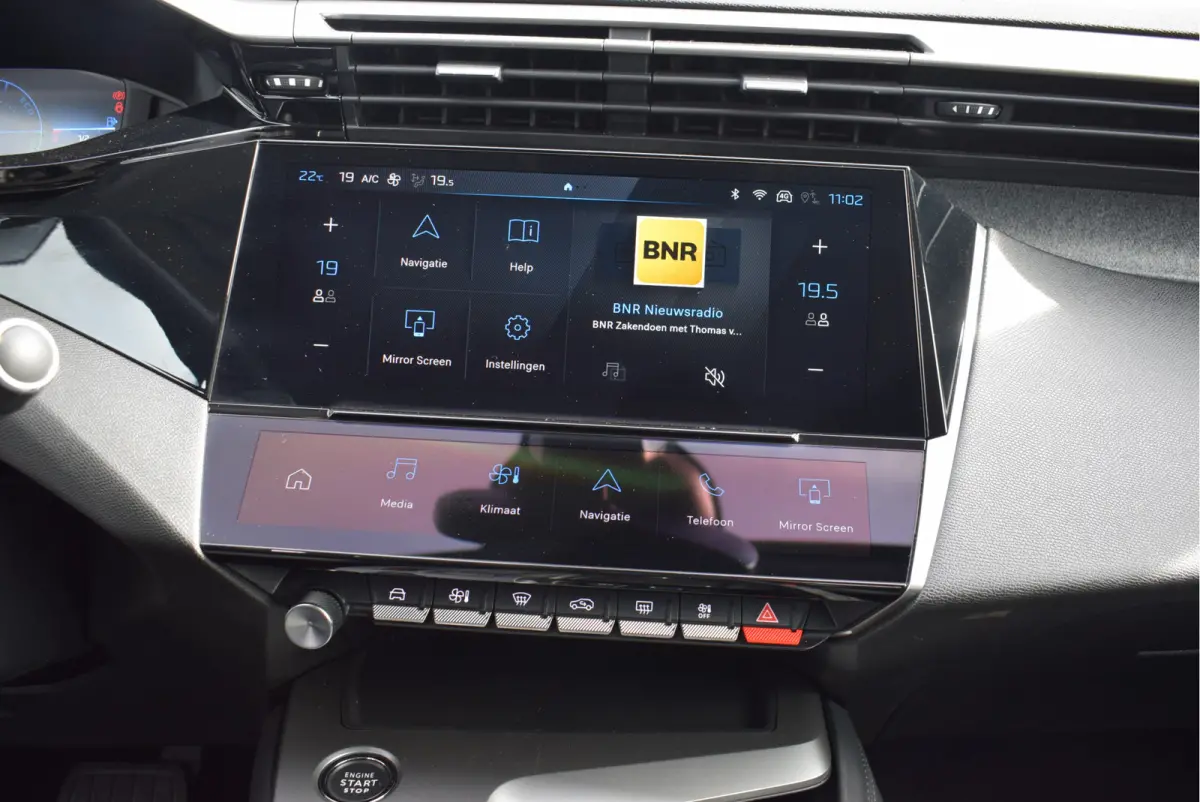1.2 Hybrid 145 e-DCS6 Allure | NL-Auto | Camera | Adaptive Cruise Control