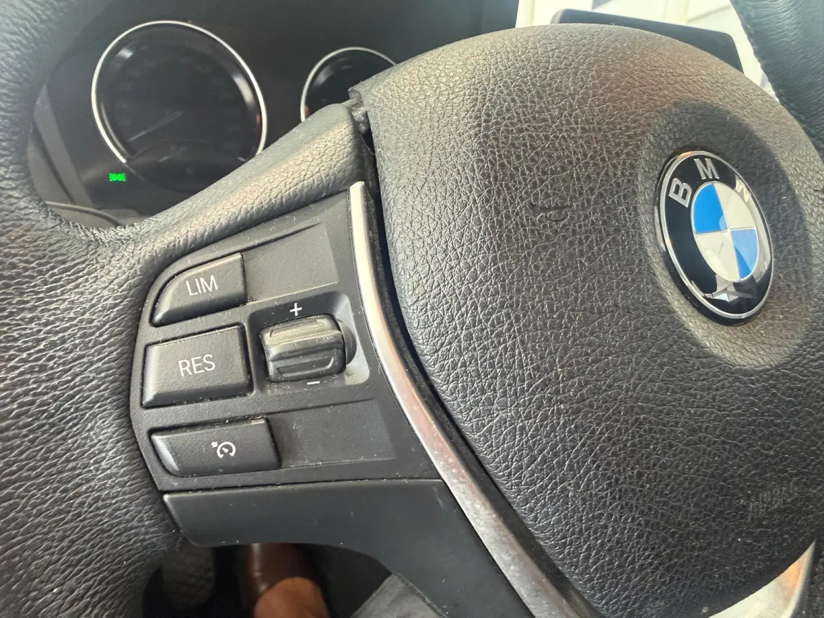 116i | KEYLESS START | CRUISE CONTROL | PARKEERSENSOREN |