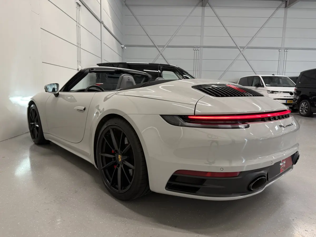 3.0 Carrera S KRIJT/SPORT-CHRONO/PASM/VENTILATIE+MEMORY/4 WIELBESTURING/SPORT-UITLATEN/PDLS-LED/ACC/360AMERA/BOSE/AMBIENT/PORSCHE-DEALER HISTORIE/BTW-AUTO
