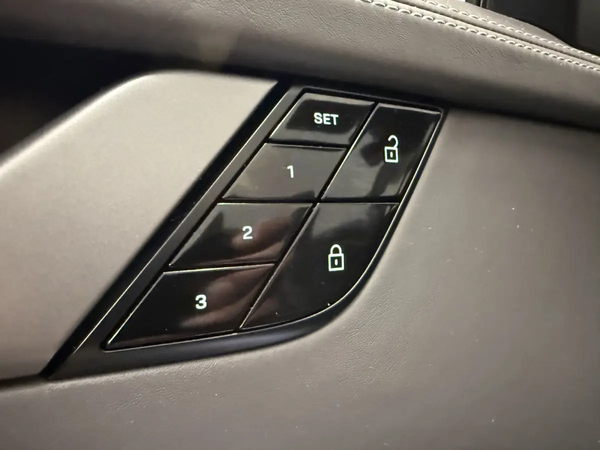 3.0 Carrera S KRIJT/SPORT-CHRONO/PASM/VENTILATIE+MEMORY/4 WIELBESTURING/SPORT-UITLATEN/PDLS-LED/ACC/360AMERA/BOSE/AMBIENT/PORSCHE-DEALER HISTORIE/BTW-AUTO