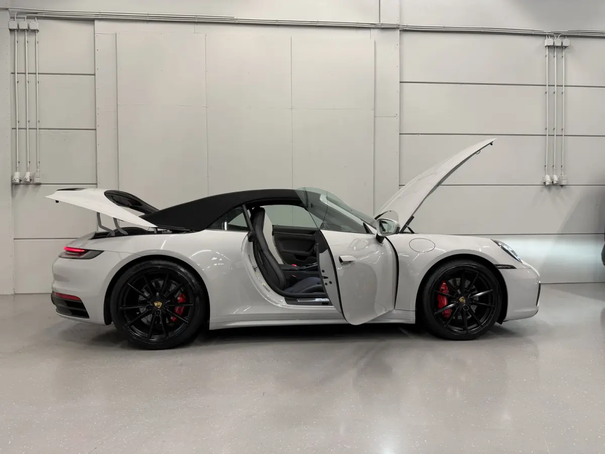 3.0 Carrera S KRIJT/SPORT-CHRONO/PASM/VENTILATIE+MEMORY/4 WIELBESTURING/SPORT-UITLATEN/PDLS-LED/ACC/360AMERA/BOSE/AMBIENT/PORSCHE-DEALER HISTORIE/BTW-AUTO